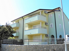 Apartments with a parking space Baska, Krk - 18876